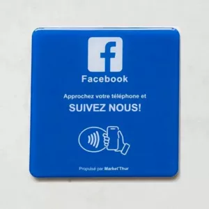 Carte NFC Facebook